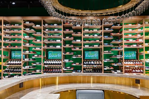 永輝詠悅匯酒庫首家沉浸式體驗(yàn)店開業(yè) 今年將升級(jí)數(shù)百家門店